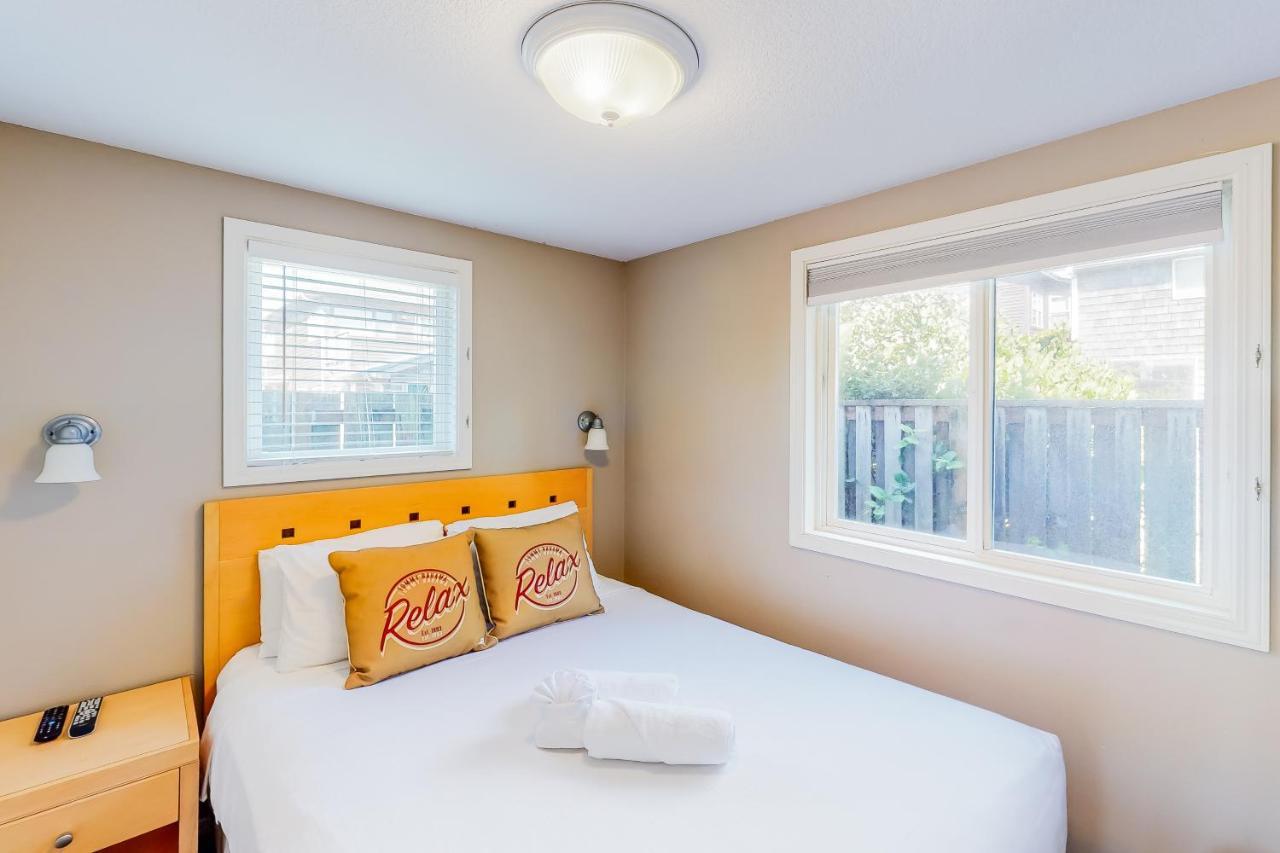 Sandals Inn | Oceanside Cabana Cannon Beach Extérieur photo